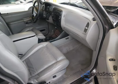 1997 Ford Explorer Eddie Bauer/Limited/Xl/Xlt from USA, damaged, VIN 1FMDU34EXVUC52198